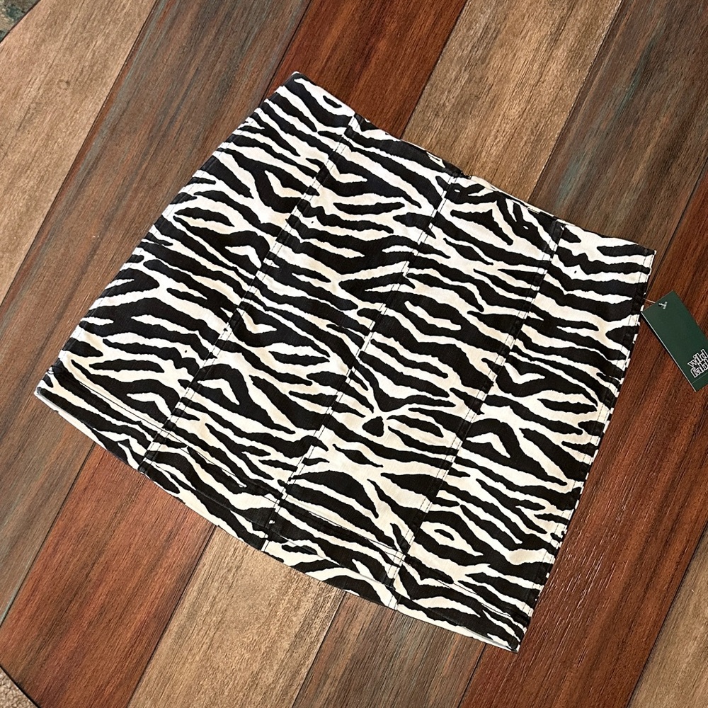 NWT Wild Fable Zebra Print Mini Skirt – Size 14 - Perfect for Fall 🍂🍁